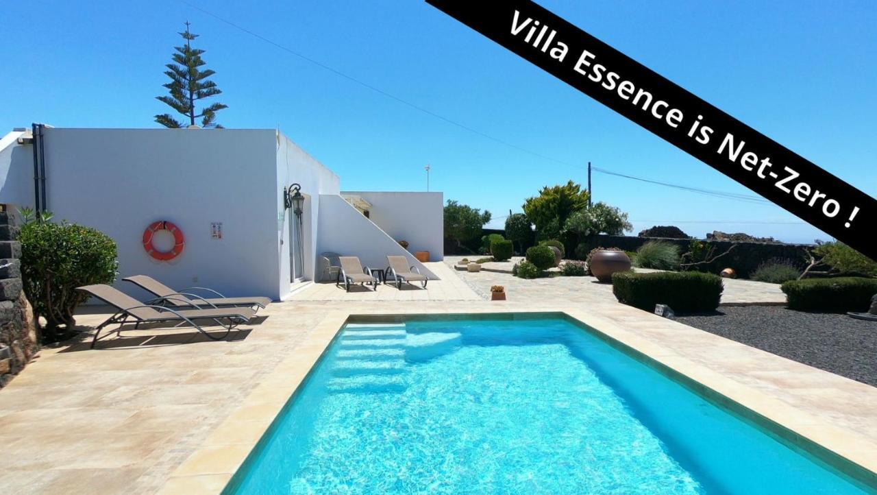 Villa Essence - A Unique Detached Villa With A-C, Heated Private Pool, Hottub, Gardens, Patios And Stunning Views! Tias Ngoại thất bức ảnh